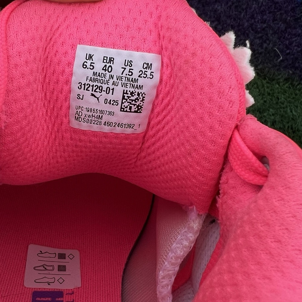 New PUMA MB.05 World Tour Men's Basketball Low Top Mesh Sneakers Pink 312129-01 - Picture 4 of 5